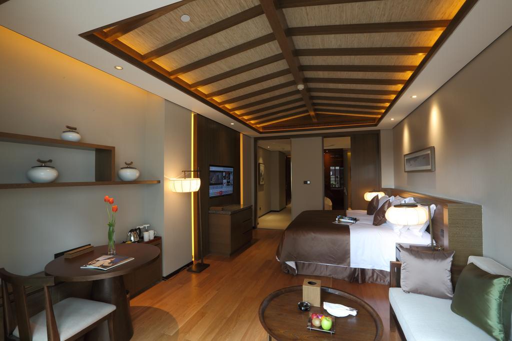 S&N Zhejiang Linhai International Hotel Zimmer foto