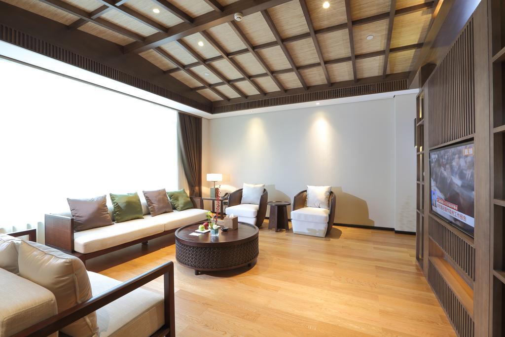 S&N Zhejiang Linhai International Hotel Zimmer foto